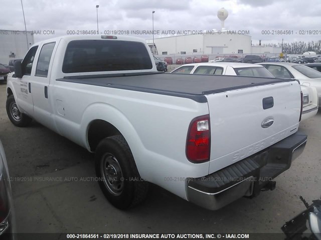 1FT7W2A61CEA87135 - 2012 FORD F250 SUPER DUTY WHITE photo 3