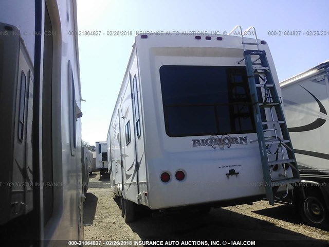 5SFGF36289E011820 - 2009 HEARTLAND BIGHORN 3670RL  WHITE photo 3
