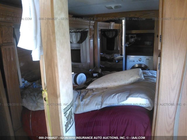 5SFGF36289E011820 - 2009 HEARTLAND BIGHORN 3670RL  WHITE photo 8