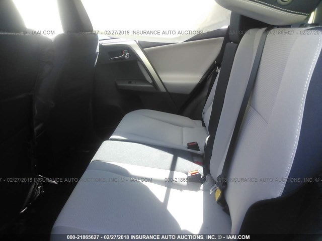 JTMRFREV7JJ718381 - 2018 TOYOTA RAV4 ADVENTURE/XLE 白色 照片 8