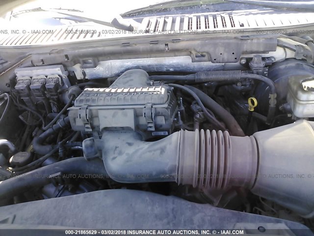 1FMFU19556LA33677 - 2006 FORD EXPEDITION LIMITED WHITE photo 10