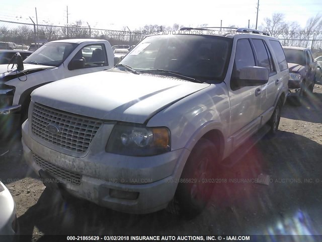 1FMFU19556LA33677 - 2006 FORD EXPEDITION LIMITED WHITE photo 2