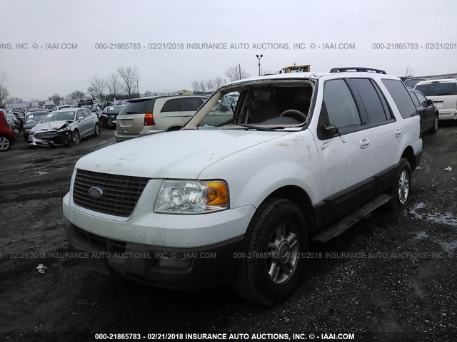 1FMPU15566LA16879 - 2006 FORD EXPEDITION XLT WHITE photo 2