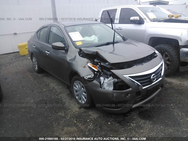 3N1CN7AP4FL869668 - 2015 NISSAN VERSA S/S PLUS/SV/SL SILVER photo 1