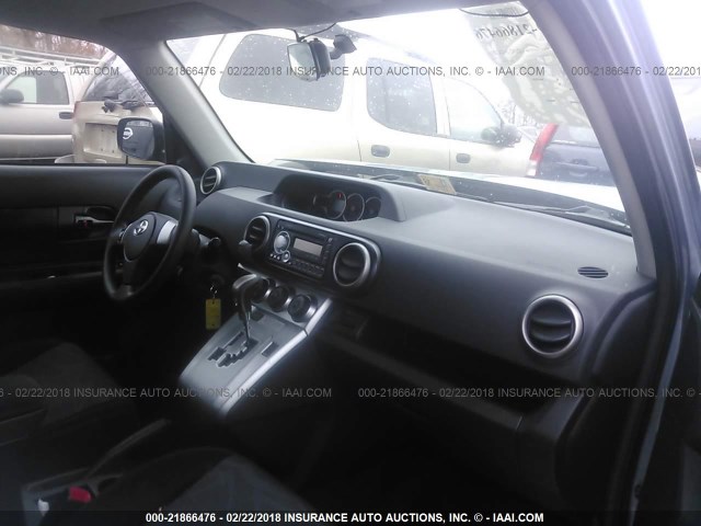 JTLZE4FE2B1121536 - 2011 TOYOTA SCION XB BLUE photo 5