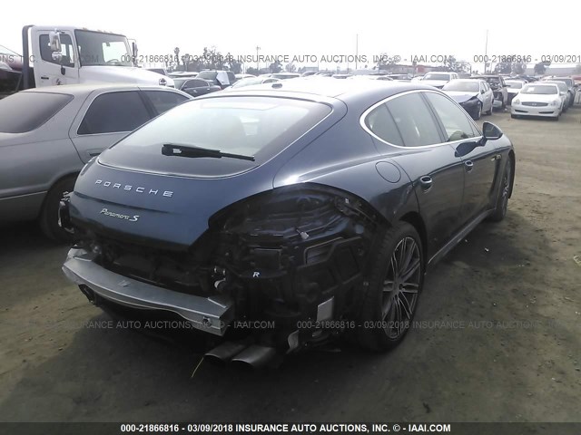 WP0AD2A74EL044850 - 2014 PORSCHE PANAMERA S HYBRID BLUE photo 4