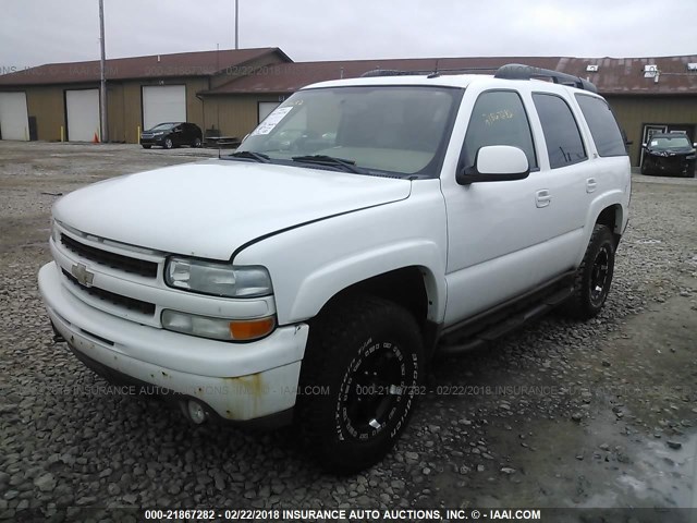 1GNEK13Z24R156808 - 2004 CHEVROLET TAHOE K1500 WHITE photo 2