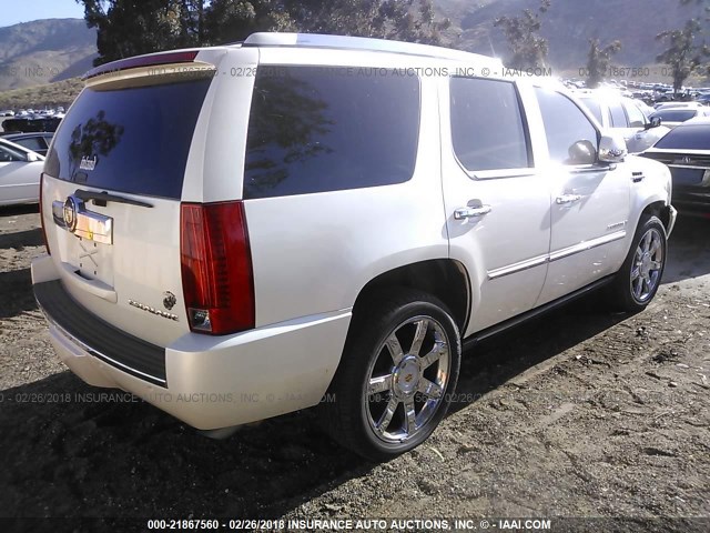 1GYFK63838R134298 - 2008 CADILLAC ESCALADE LUXURY CREAM photo 4