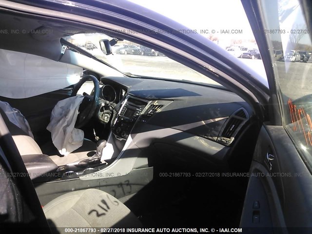 5NPEB4AC0EH829371 - 2014 HYUNDAI SONATA GLS BLACK photo 5