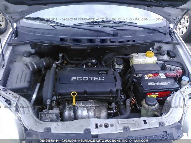 KL1TD56E19B381318 - 2009 CHEVROLET AVEO LS/LT 银色 照片 10