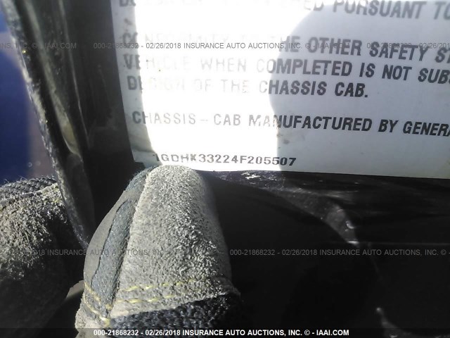 1GDHK33224F205507 - 2004 GMC NEW SIERRA K3500 GRAY photo 9