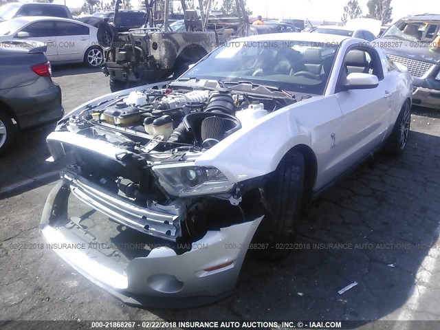 1ZVBP8JS1B5110870 - 2011 FORD MUSTANG SHELBY GT500 SILVER photo 2