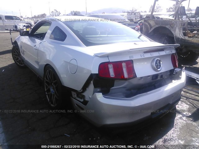 1ZVBP8JS1B5110870 - 2011 FORD MUSTANG SHELBY GT500 SILVER photo 3