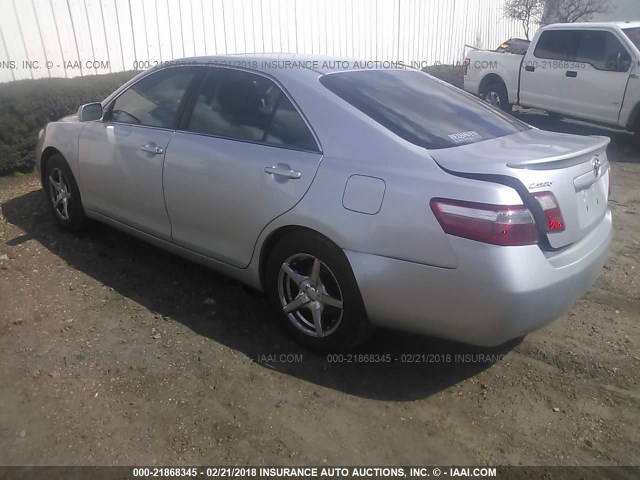 4T1BE46K57U586526 - 2007 TOYOTA CAMRY NEW GENERAT CE/LE/XLE/SE SILVER photo 3