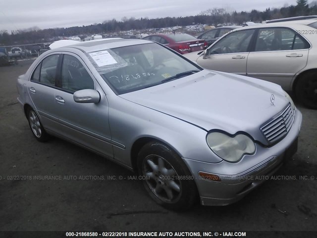 WDBRF84J64F495393 - 2004 MERCEDES-BENZ C 320 4MATIC SILVER photo 1