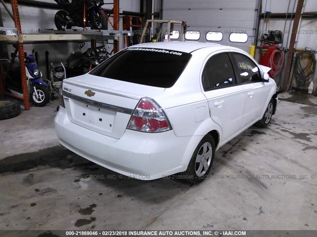 KL1TD5DE6BB133672 - 2011 CHEVROLET AVEO LS/LT 白色 照片 4