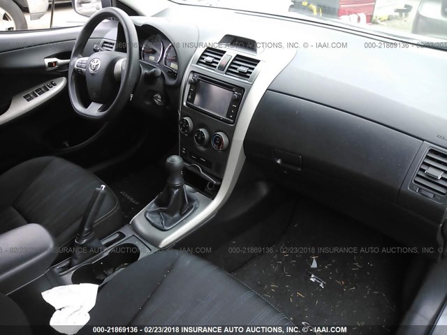 2T1BU4EE5DC071179 - 2013 TOYOTA COROLLA S/LE GRAY photo 5