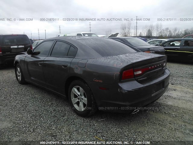 2C3CDXBG8DH663875 - 2013 DODGE CHARGER SE GRAY photo 3