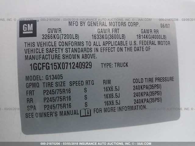 1GCFG15X071240929 - 2007 CHEVROLET EXPRESS G1500  WHITE photo 9