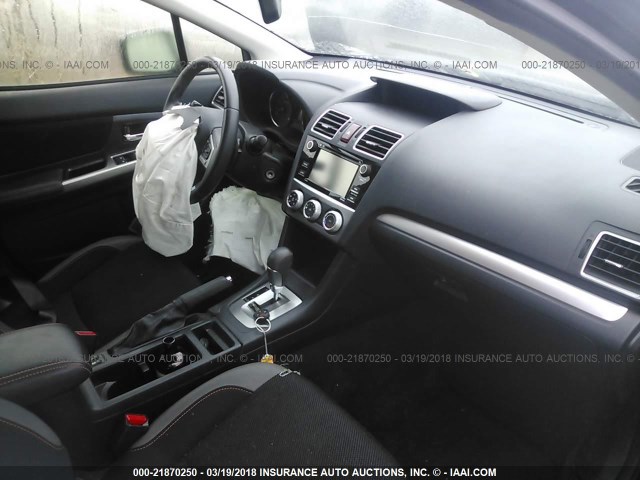 JF2GPABC4GH246215 - 2016 SUBARU CROSSTREK PREMIUM შავი ფოტო 5