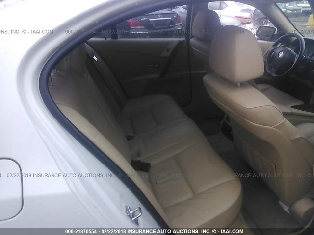 WBANF73527CU28548 - 2007 BMW 530 XI WHITE photo 8