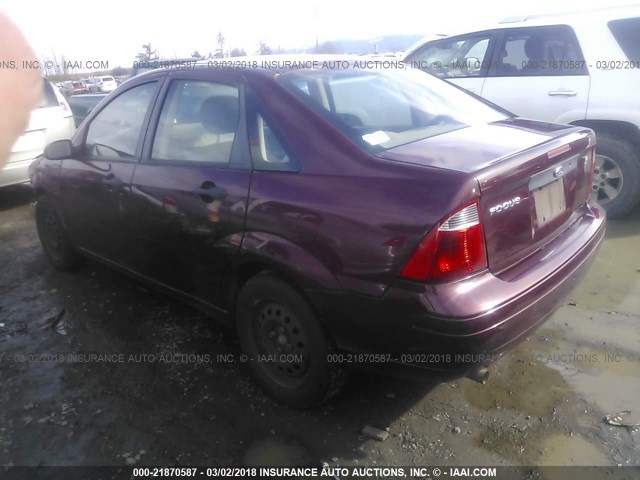 1FAFP34N57W192235 - 2007 FORD FOCUS ZX4/S/SE/SES MAROON photo 3