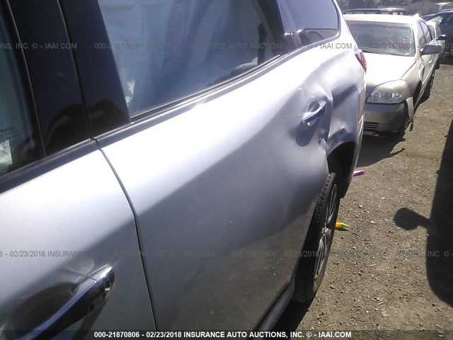 5N1AR2MM3GC669967 - 2016 NISSAN PATHFINDER S/SV/SL/PLATINUM 银色 照片 6