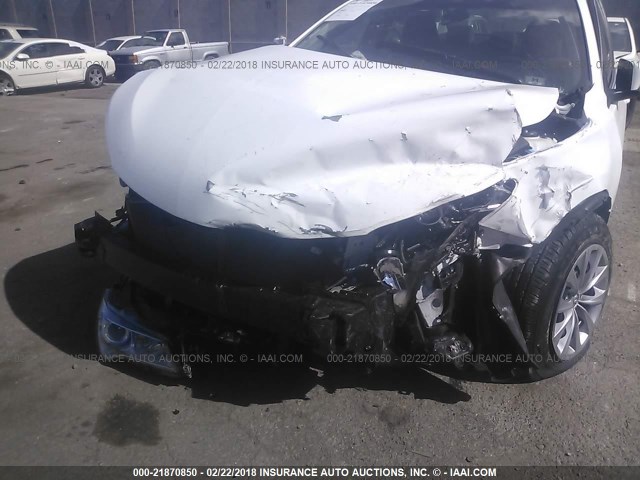 4T1BF1FK9GU535350 - 2016 TOYOTA CAMRY LE/XLE/SE/XSE WHITE photo 6