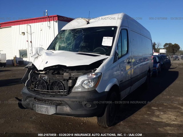 WD3PE8DCXF5949726 - 2015 MERCEDES-BENZ SPRINTER 2500 WHITE photo 2