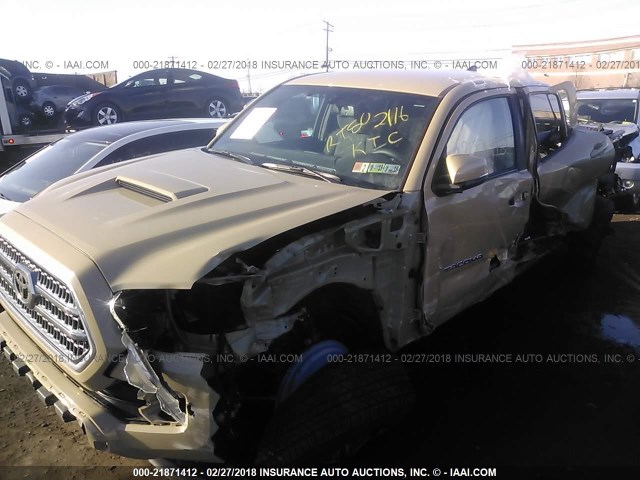 5TFCZ5AN9HX098894 - 2017 TOYOTA TACOMA DBL CAB/SR/TRDSPT/OR/PRO თაფლისფერი ფოტო 6