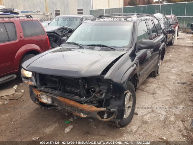 1GNDT13S352282973 - 2005 CHEVROLET TRAILBLAZER LS/LT BLACK photo 2