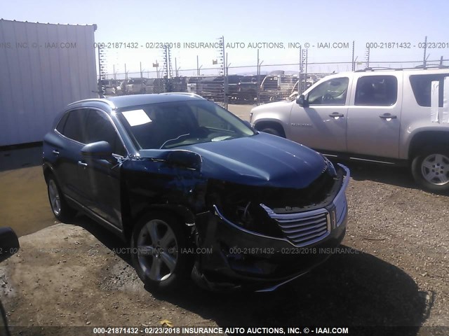 5LMCJ1C92JUL15332 - 2018 LINCOLN MKC PREMIER BLUE photo 1