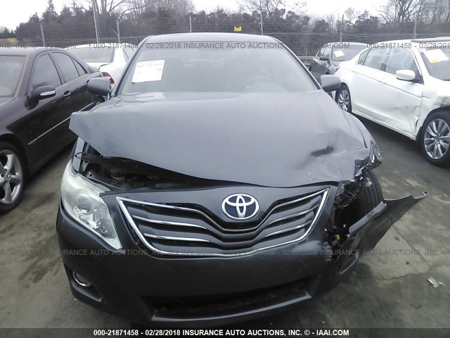 4T1BK3EK7BU632340 - 2011 TOYOTA CAMRY SE/LE/XLE Серый фото 6
