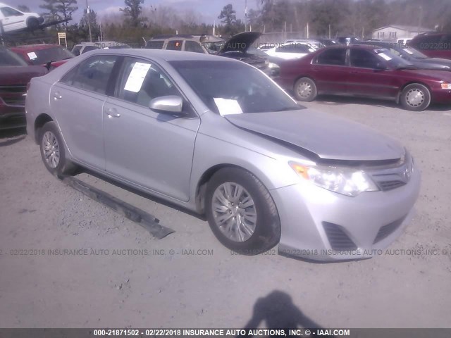 4T1BF1FK6DU239200 - 2013 TOYOTA CAMRY L/SE/LE/XLE SILVER photo 1