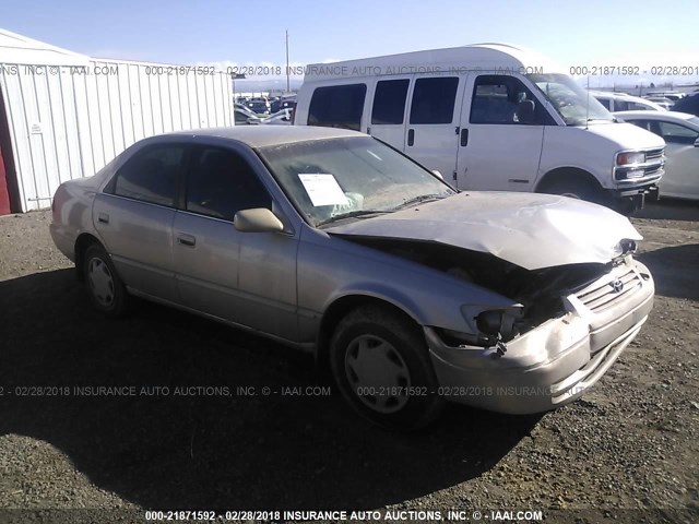 4T1BG22KXXU424153 - 1999 TOYOTA CAMRY CE/LE/XLE 金色 照片 1
