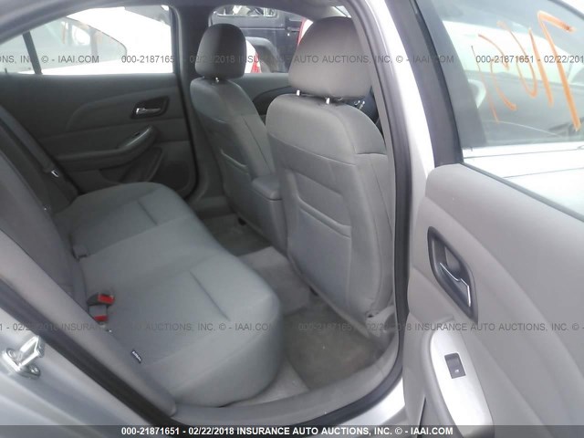 1G11B5SL1EU122555 - 2014 CHEVROLET MALIBU LS 银色 照片 8