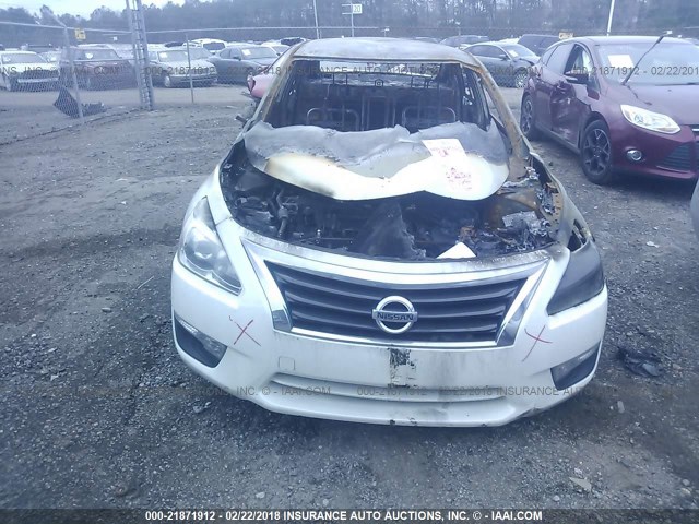 1N4AL3AP4DN492362 - 2013 NISSAN ALTIMA 2.5/S/SV/SL WHITE photo 6