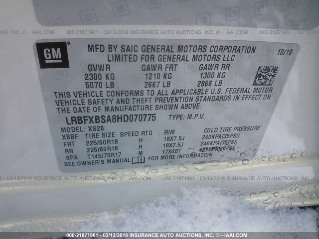 LRBFXBSA8HD070775 - 2017 BUICK ENVISION ESSENCE Արծաթագույն լուսանկար 9