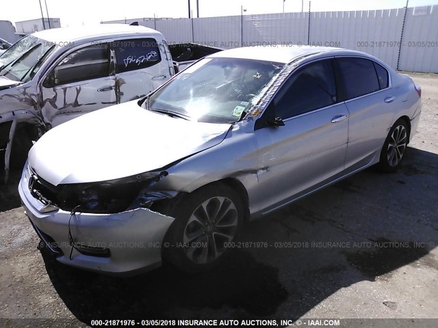 1HGCR2F57DA282849 - 2013 HONDA ACCORD SPORT 银色 照片 2