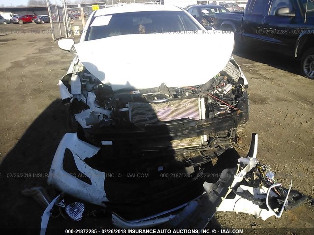 5NPDH4AEXGH777830 - 2016 HYUNDAI ELANTRA SE/SPORT/LIMITED WHITE photo 6