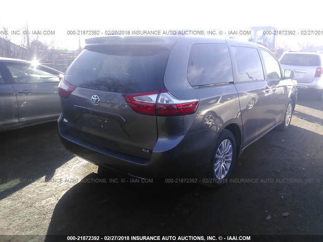 5TDYZ3DC0HS775194 - 2017 TOYOTA SIENNA XLE/LIMITED SILVER photo 4