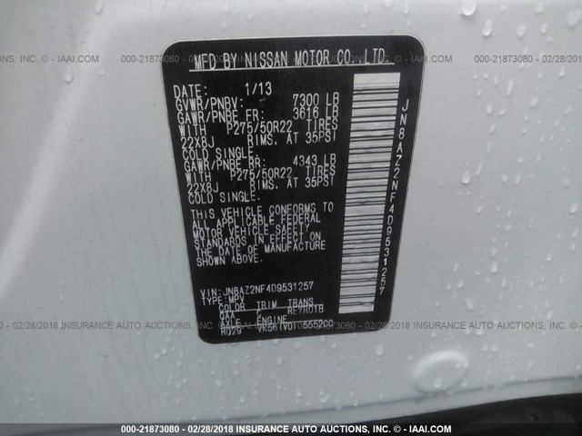 JN8AZ2NF4D9531257 - 2013 INFINITI QX56 WHITE photo 9