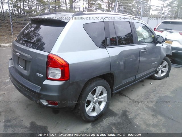 1J4NF1FB2BD282960 - 2011 JEEP COMPASS SPORT GRAY photo 4