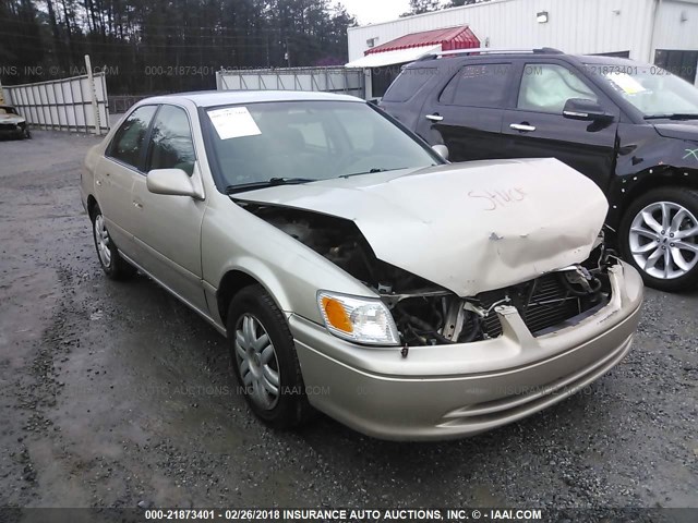 4T1BG22K0YU670551 - 2000 TOYOTA CAMRY CE/LE/XLE ოქროსფერი ფოტო 1