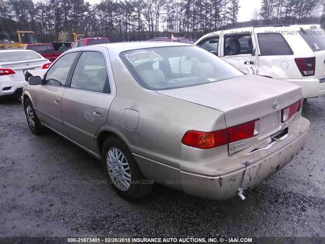 4T1BG22K0YU670551 - 2000 TOYOTA CAMRY CE/LE/XLE ოქროსფერი ფოტო 3