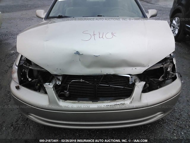 4T1BG22K0YU670551 - 2000 TOYOTA CAMRY CE/LE/XLE ოქროსფერი ფოტო 6