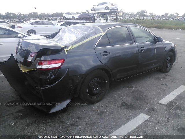 4T1BF3EK9BU619951 - 2011 TOYOTA CAMRY SE/LE/XLE 灰色 照片 4