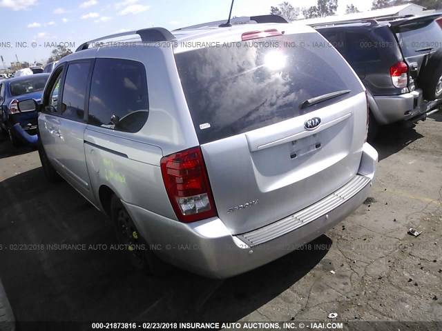 KNDMG4C75C6503487 - 2012 KIA SEDONA LX SILVER photo 3