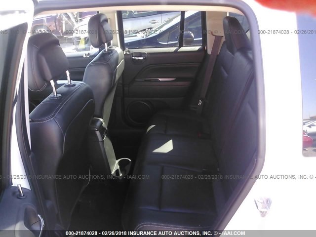 1C4NJCEA9GD642841 - 2016 JEEP COMPASS LATITUDE 白色 照片 8