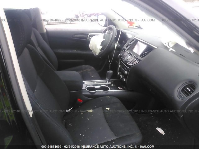 5N1DR2MN4HC650108 - 2017 NISSAN PATHFINDER S/SV/SL/PLATINUM 黑色 照片 5